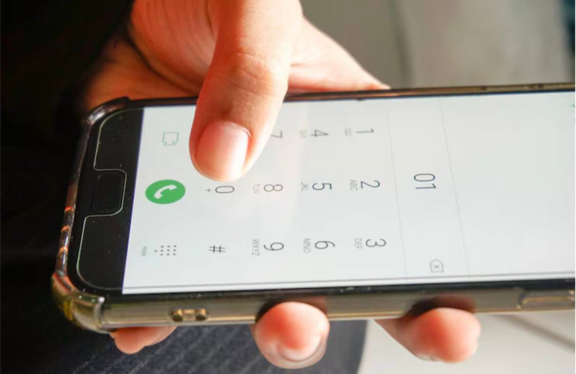 Маркировка бизнес-звонков и борьба с массовыми вызовами: новые разъяснения Минцифры